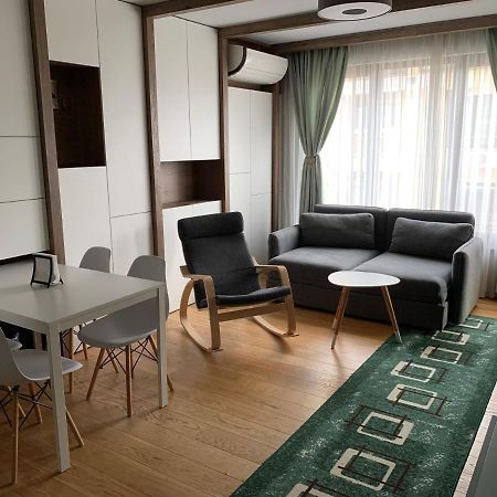 Niko'S Deluxe Apartment Sofia Bagian luar foto